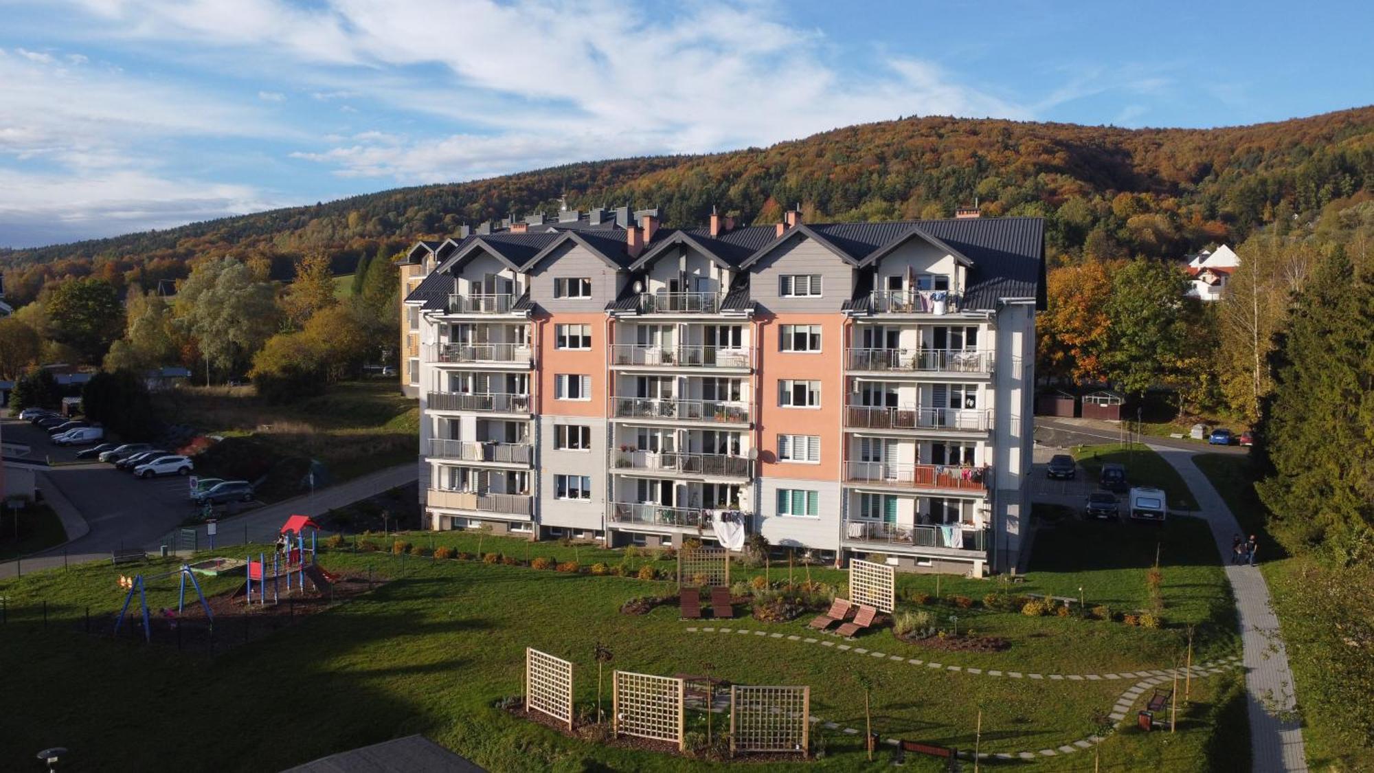 Apartament Sloneczny Ustrzyki Dolne Ngoại thất bức ảnh